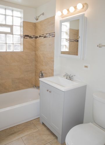 14409 University Ave, Dolton IL 60419-1903 exterior