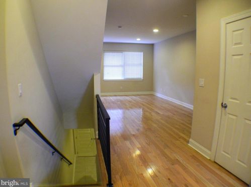 1724 Manton St, Philadelphia PA  19146-3018 exterior