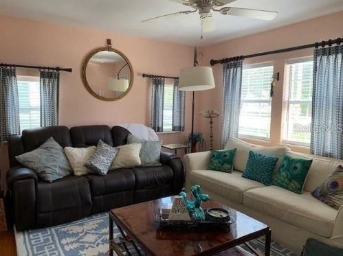 2801 Manhattan Ave, Tampa FL  33629-6626 exterior