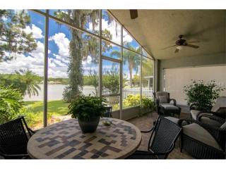 8649 Manassas Rd, Tampa FL  33635-1605 exterior