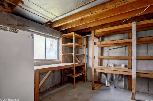 6499 Lotus Way, Taylorsville UT 84081-4307 exterior