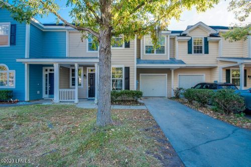 15 Fernbank Ave, Bluffton, SC 29910-8929