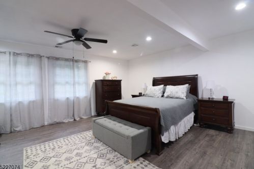 115 Scudders Rd, Sparta NJ  07871-3536 exterior