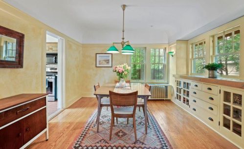 2414 Jarvis St, Milwaukee WI  53211-2128 exterior