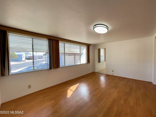 5841 Rocking Circle St, Tucson, AZ 85713-6323