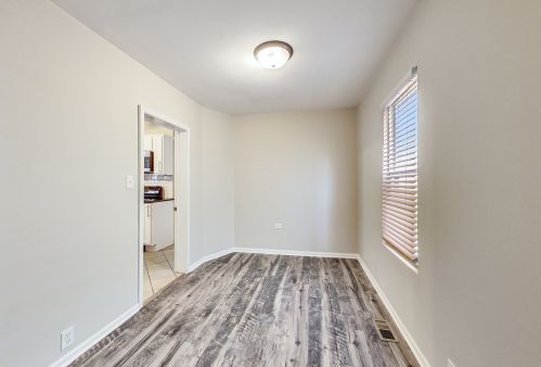 2947 Avers Ave, Chicago IL 60623-4543 exterior