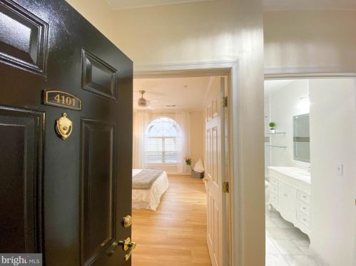 4551 Strutfield Ln, Alexandria, VA 22311-4967