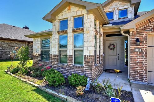 3014 Loy Lake Rd, Denison, TX 75020-7262