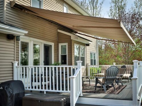 57 Brimstone Hl Rd, Middletown NY 10941-3349 exterior