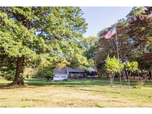 27849 Harvard Rd, Cleveland OH  44122-6125 exterior