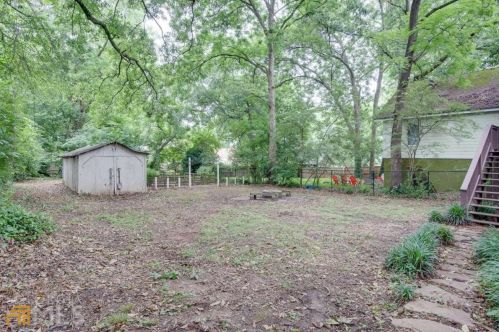 39 Branham St, Atlanta GA 30317-1228 exterior