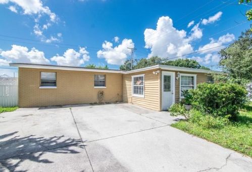 4418 Fern St, Tampa, FL 33610-3958