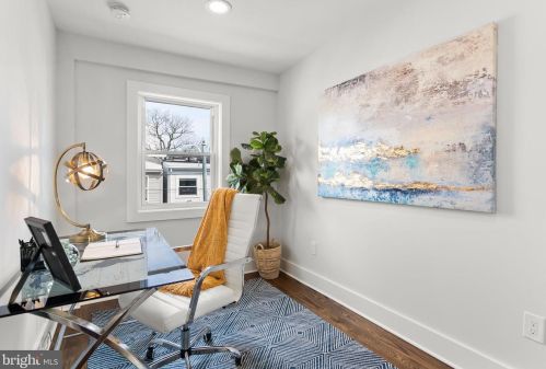 1110 Oates St, Washington DC  20002-3824 exterior