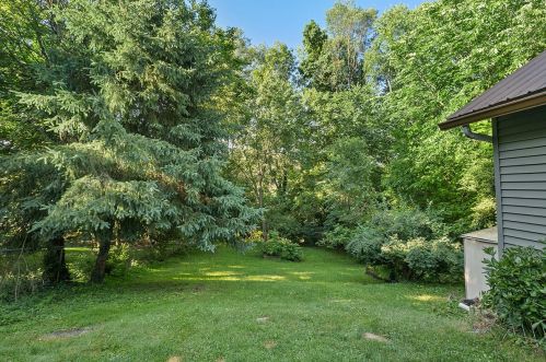 2215 Amherst Ave, Kalamazoo MI 49008-3970 exterior