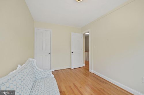 5102 Fulton St, Washington DC  20016-3449 exterior