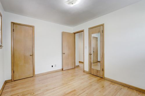 1033 88, Milwaukee WI 53214-2928 exterior