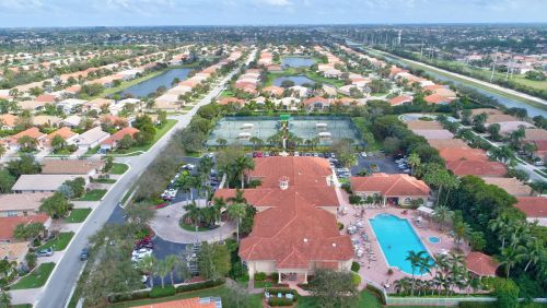 6774 Garde Rd, Boynton Beach FL 33472-7315 exterior