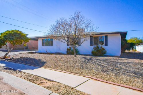 6768 Lurlene Dr, Tucson AZ  85730-1644 exterior