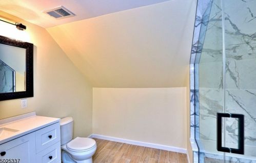 34 Enfield Ave, Montclair NJ 07042-3118 exterior