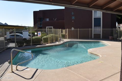 16602 25th St, Phoenix, AZ 85032-2555