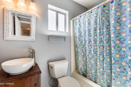 18213 7 Dr, Phoenix AZ 85023-5237 exterior