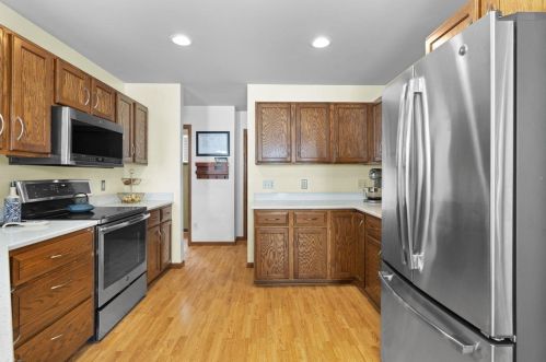 610 Apollo Way, Madison WI  53718-2912 exterior