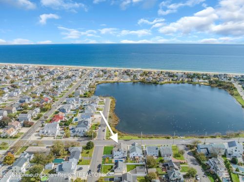 400 Newark Ave, Point Pleasant Beach NJ 08742-4141 exterior