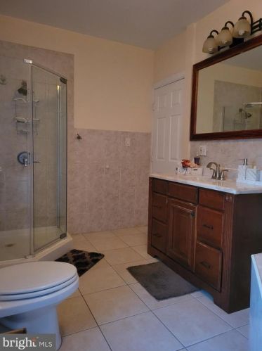 531 Benner St, Philadelphia PA 19149-3214 exterior