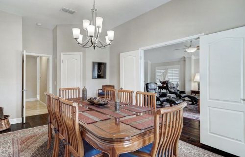 6408 Convict Hill Rd, Austin TX 78749-2348 exterior