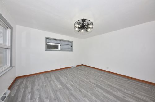 4649 20th St, Milwaukee WI  53221-2807 exterior