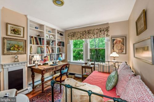 107 Harvard St, Alexandria VA 22314-2712 exterior