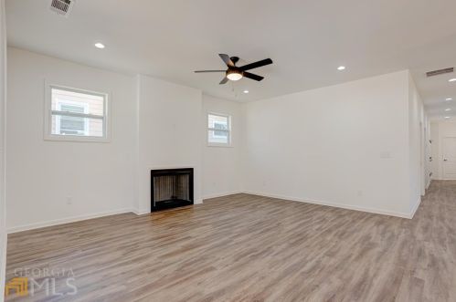 1910 Connally Dr, Atlanta GA  30344-1138 exterior