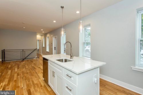 1500 26 St, Philadelphia PA 19121-4602 exterior