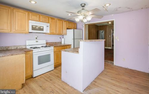 1641 17 St, Philadelphia PA 19132-3928 exterior