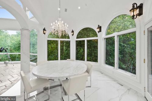 11705 Centurion Way, Rockville MD 20854-6419 exterior