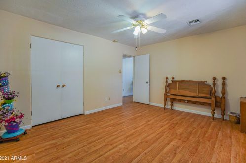 4701 40 Dr, Phoenix AZ 85019-1428 exterior