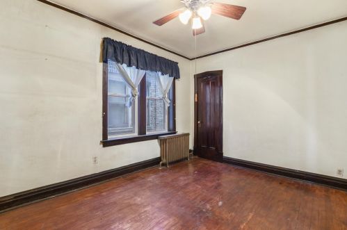 1409 Lawler Ave, Chicago IL 60630-1628 exterior