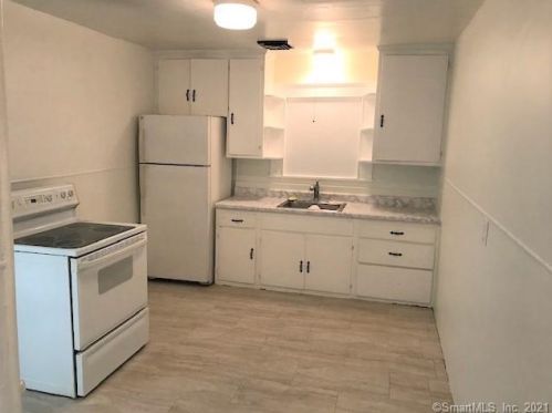 22 Osborne Ave, Norwalk CT 06855-1009 exterior