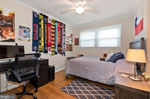 11837 Enid Dr, Rockville MD 20854-3454 exterior