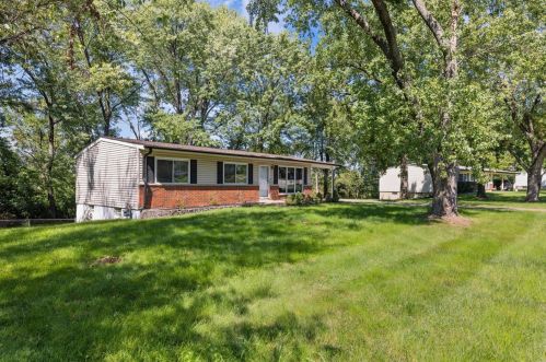 9415 La Jolla Dr, Saint Louis MO  63132-2119 exterior