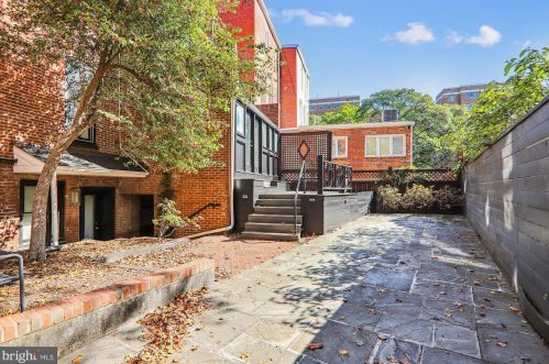 2208 Q St, Washington DC 20001-1955 exterior