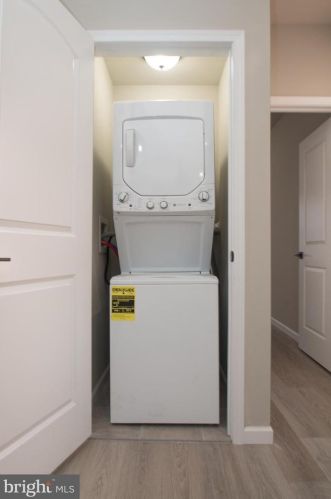 1906 23 St, Philadelphia PA 19145-2601 exterior