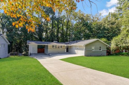 2563 Dresden Dr, Atlanta GA  30341-5220 exterior