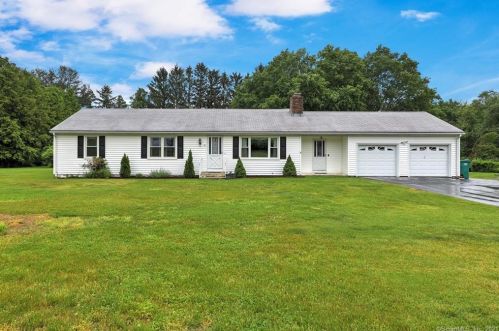 12 Dauria Dr, Seymour, CT 06483-2306