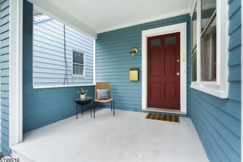 86 Midland Blvd, Maplewood NJ  07040-1810 exterior