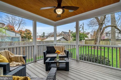 15 Chapman St, Alexandria VA 22301-2202 exterior