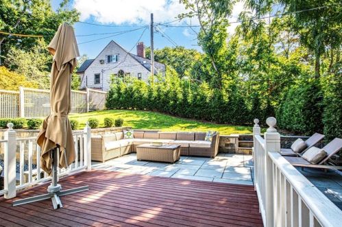 11 Robinwood Ave, Boston MA 02130-2127 exterior