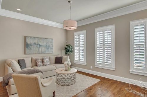 3128 Chestnut Woods Dr, Atlanta GA  30340-3245 exterior