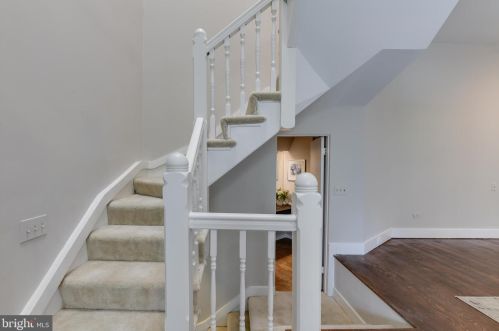 1007 New Hampshire Ave, Washington DC 20011-4729 exterior