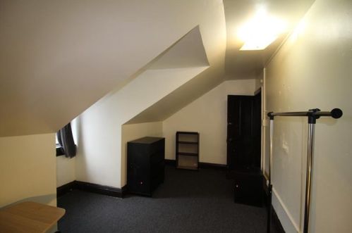 306 Ophelia St, Pittsburgh PA  15213-4226 exterior